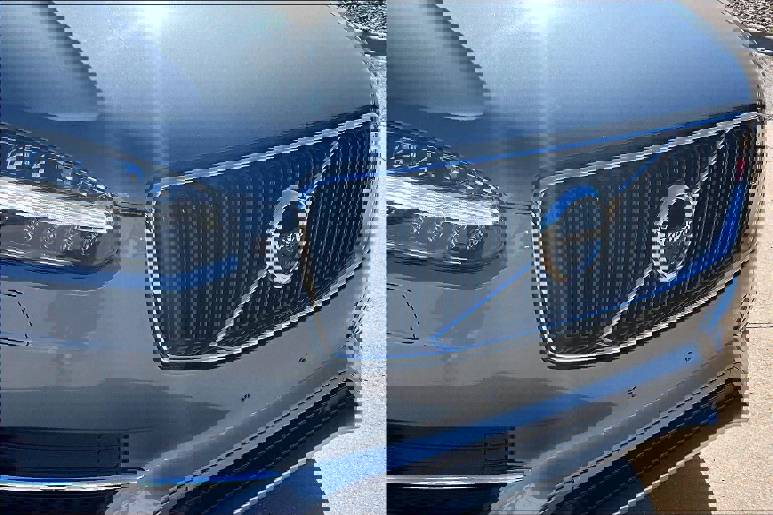 Used 2018 Volvo XC90 T6 Momentum w/ Convenience Package image 34