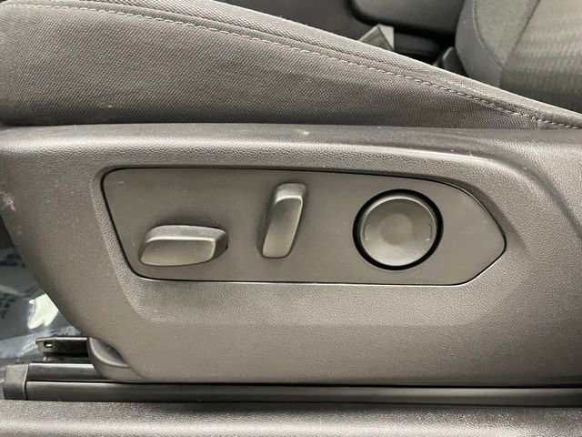 Certified 2024 Chevrolet Silverado 1500 Custom image 9