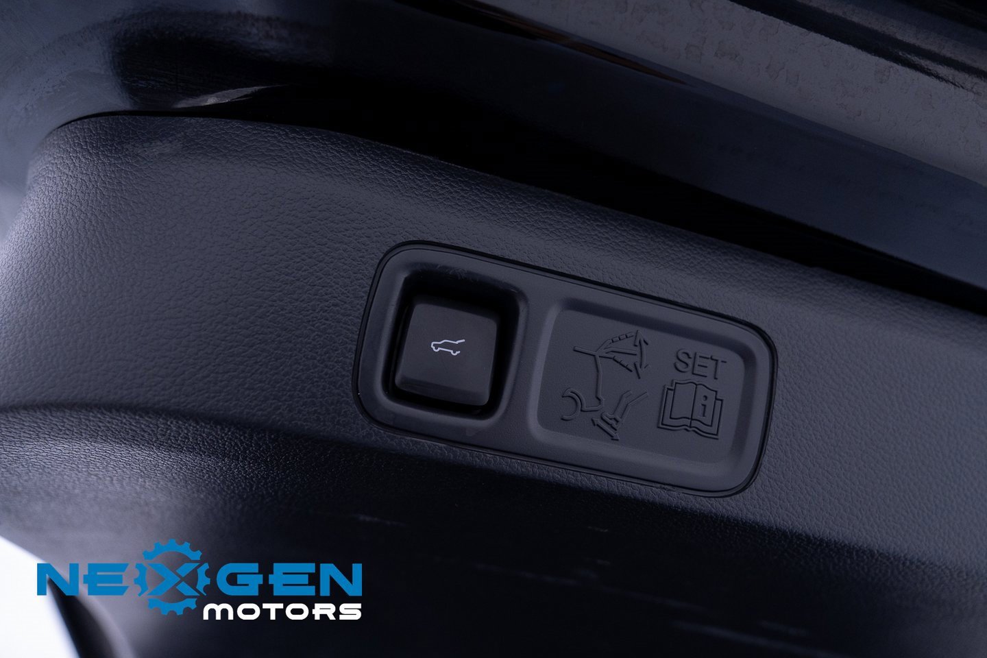 Used 2022 Lincoln Navigator Reserve image 46