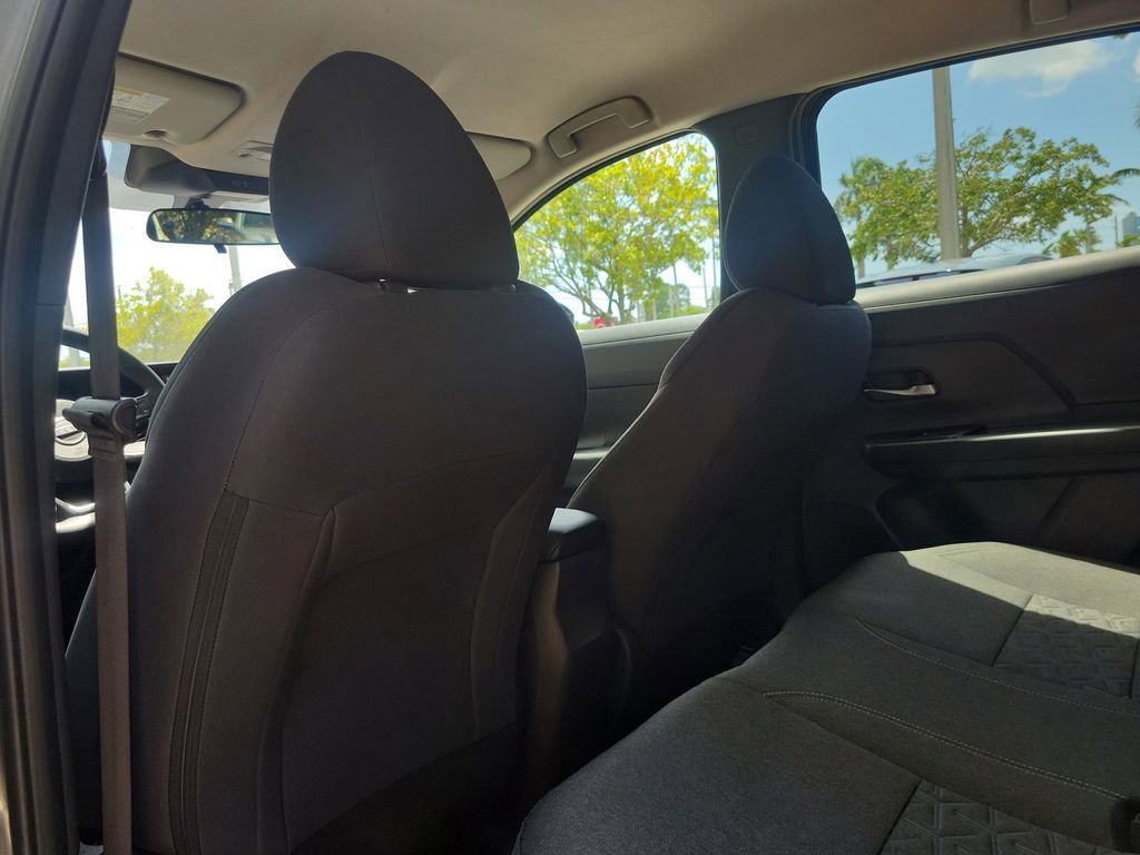 Certified 2025 Nissan Kicks SV FWD image 13