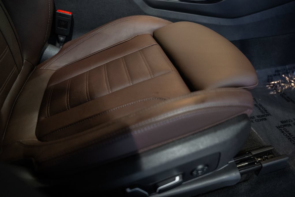 Used 2024 BMW X3 M40i AWD/4WD image 37