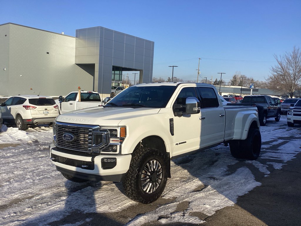 Used 2022 Ford F350 Platinum w/ Snow Plow Prep Package image 5