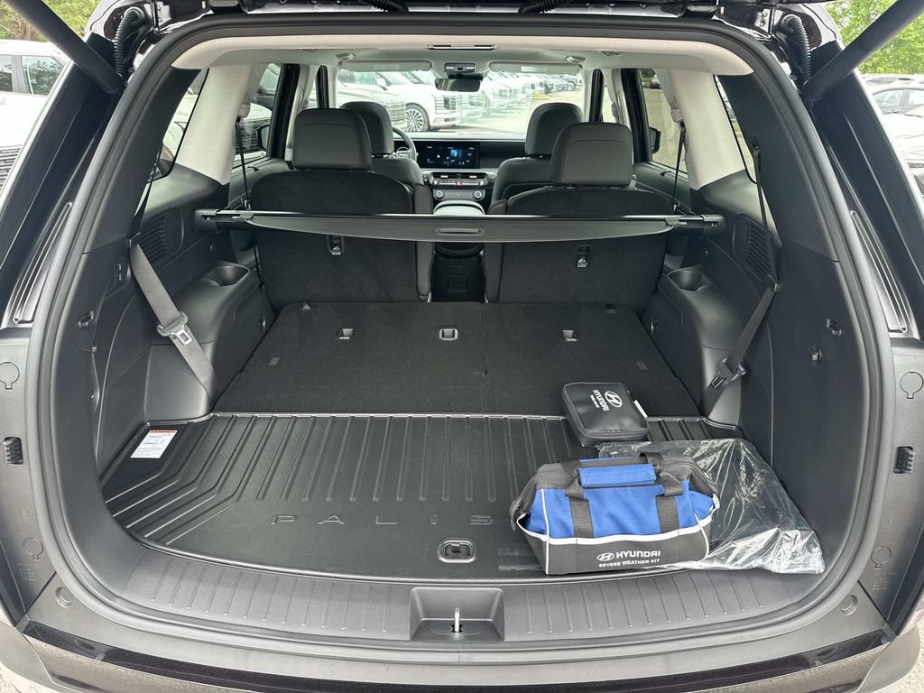 New 2026 Hyundai Palisade SEL Premium FWD image 12