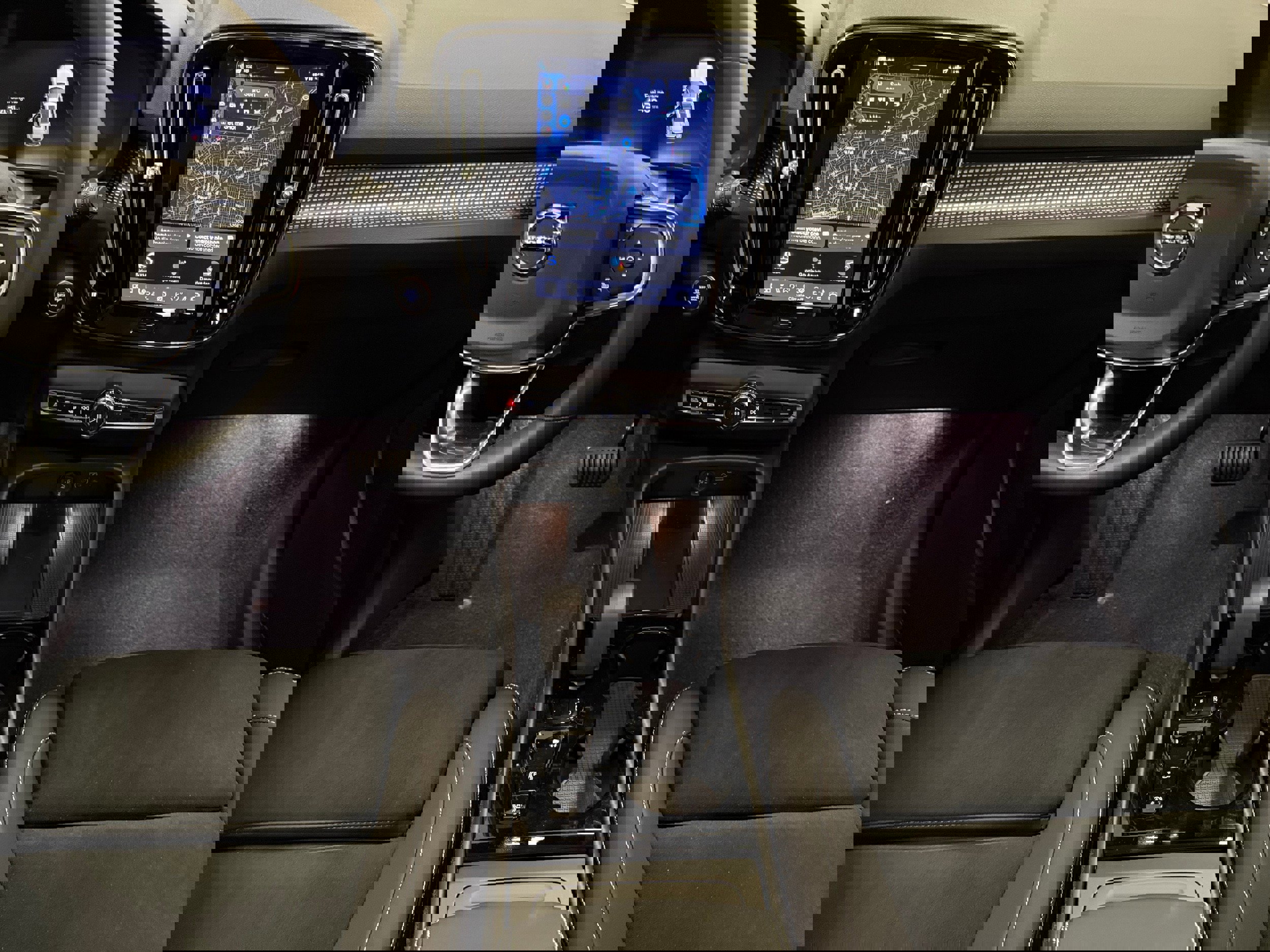 New 2026 Volvo XC40 B5 Ultra w/ Protection Package Premier image 23