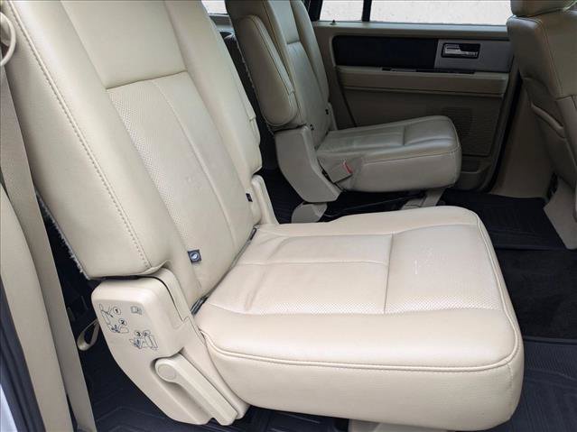 Used 2017 Ford Expedition EL XLT w/ Equipment Group 202A RWD image 20