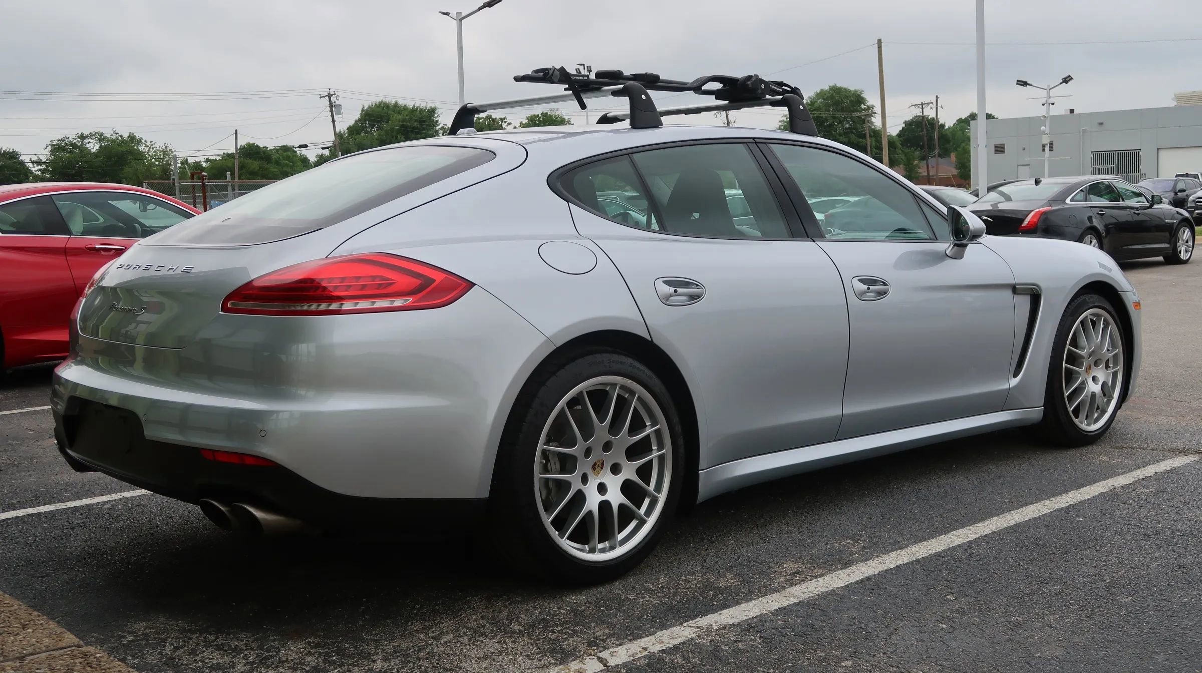 Used 2015 Porsche Panamera S image 13