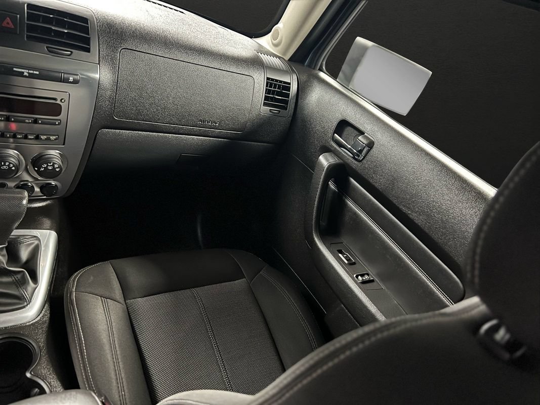 Used 2006 HUMMER H3 AWD/4WD image 19