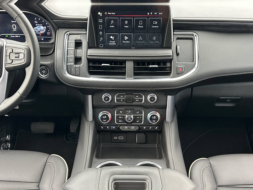 Used 2023 GMC Yukon XL SLT w/ Max Trailering Package AWD/4WD image 11