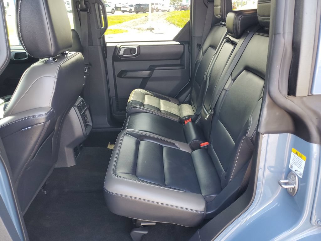 Certified 2025 Ford Bronco Outer Banks AWD/4WD image 40
