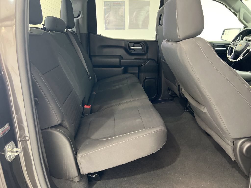 Used 2021 Chevrolet Silverado 1500 LT AWD/4WD image 23