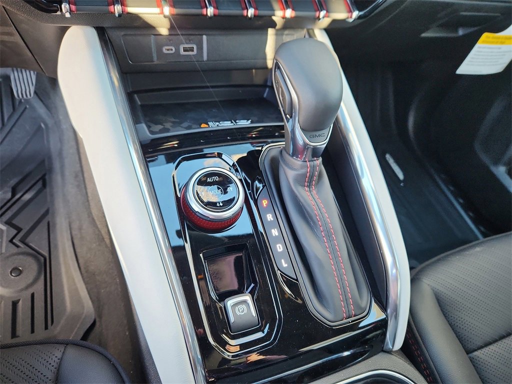 New 2026 GMC Canyon AT4X image 14