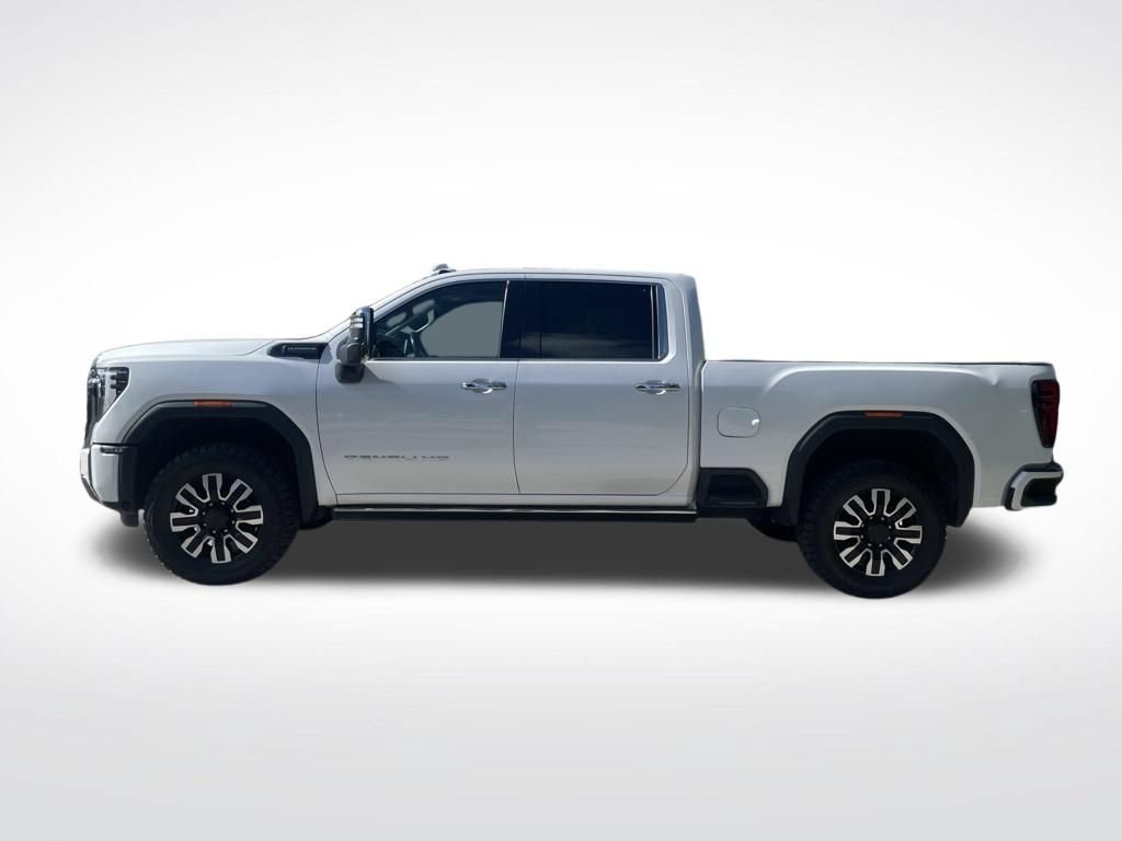 Used 2024 GMC Sierra 2500 Denali Ultimate AWD/4WD image 8