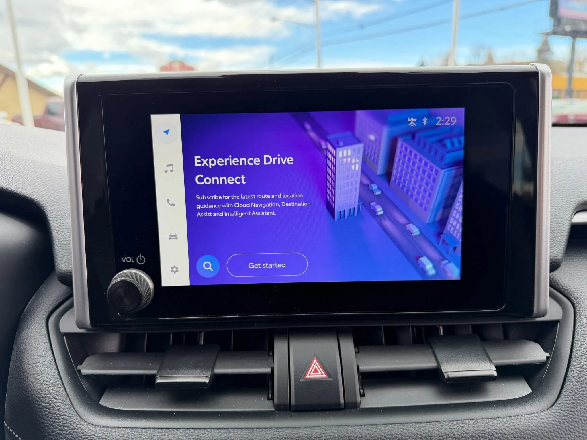 Used 2025 Toyota RAV4 XLE image 22