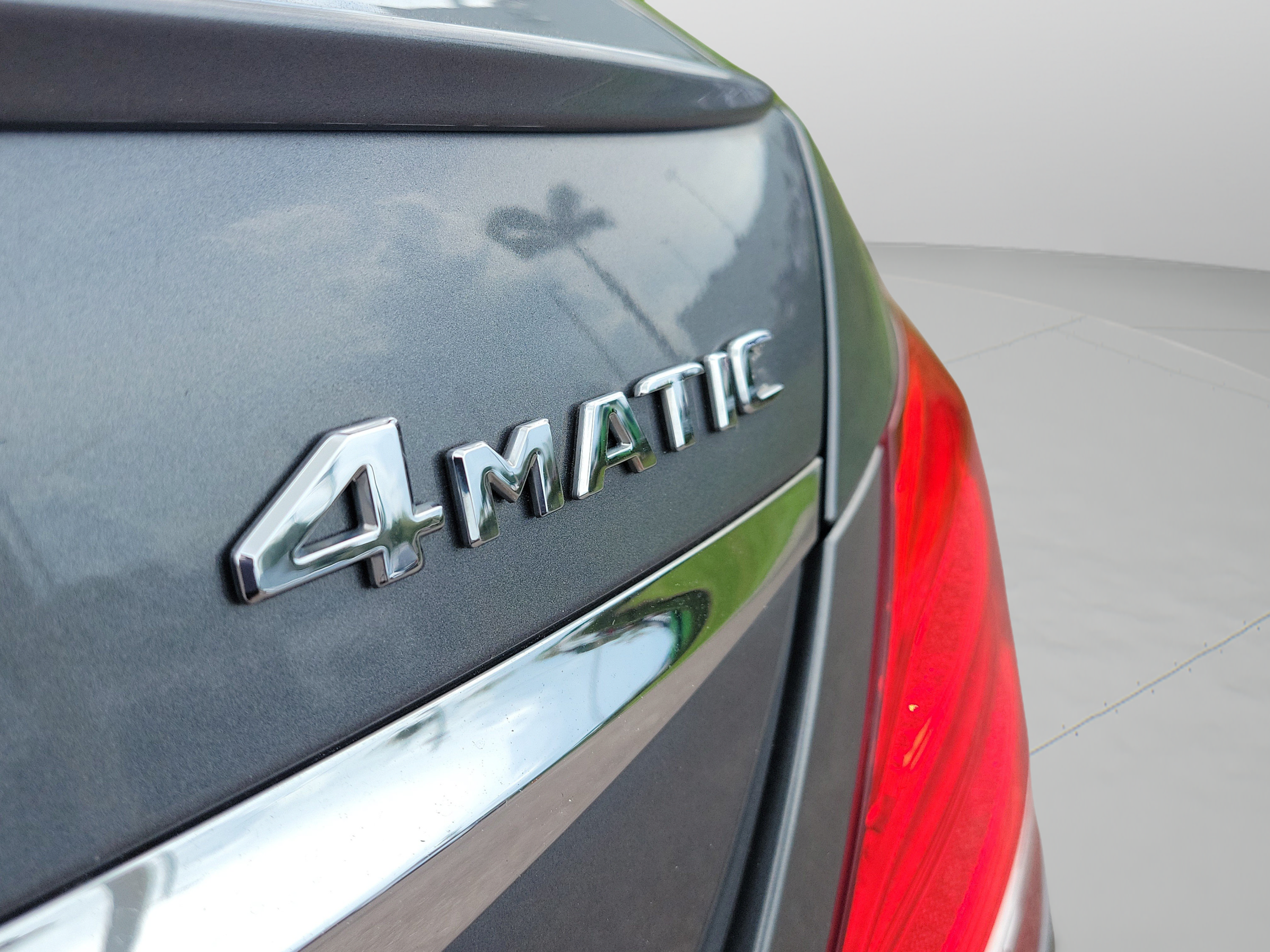 Used 2020 Mercedes-Benz E 350 4MATIC Sedan image 9