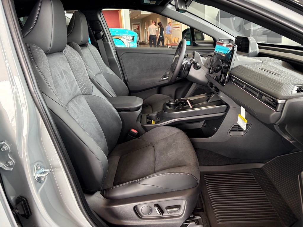 New 2026 Toyota C-HR AWD/4WD image 12