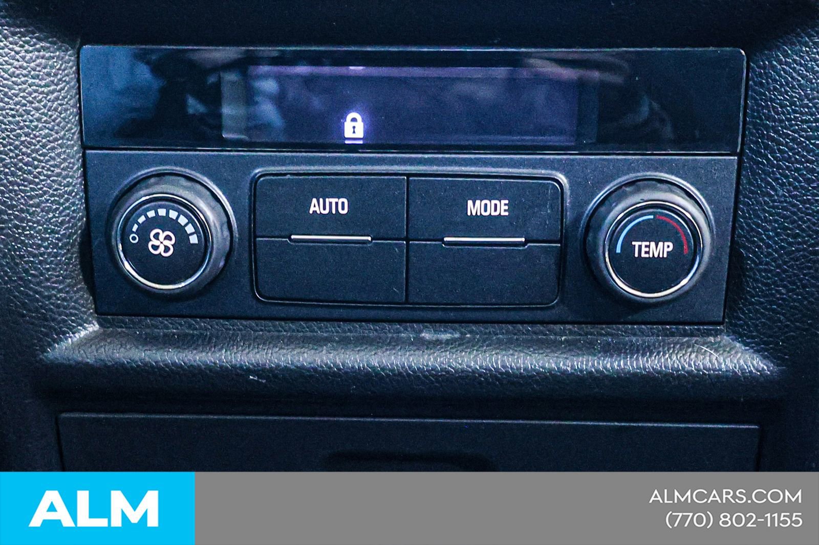 Used 2019 Chevrolet Traverse LT w/ LPO, Floor Liner Package image 51