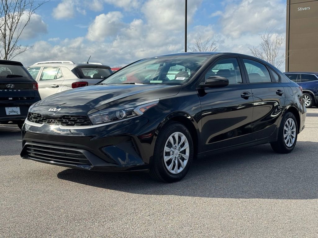 Used 2024 Kia Forte LX image 7