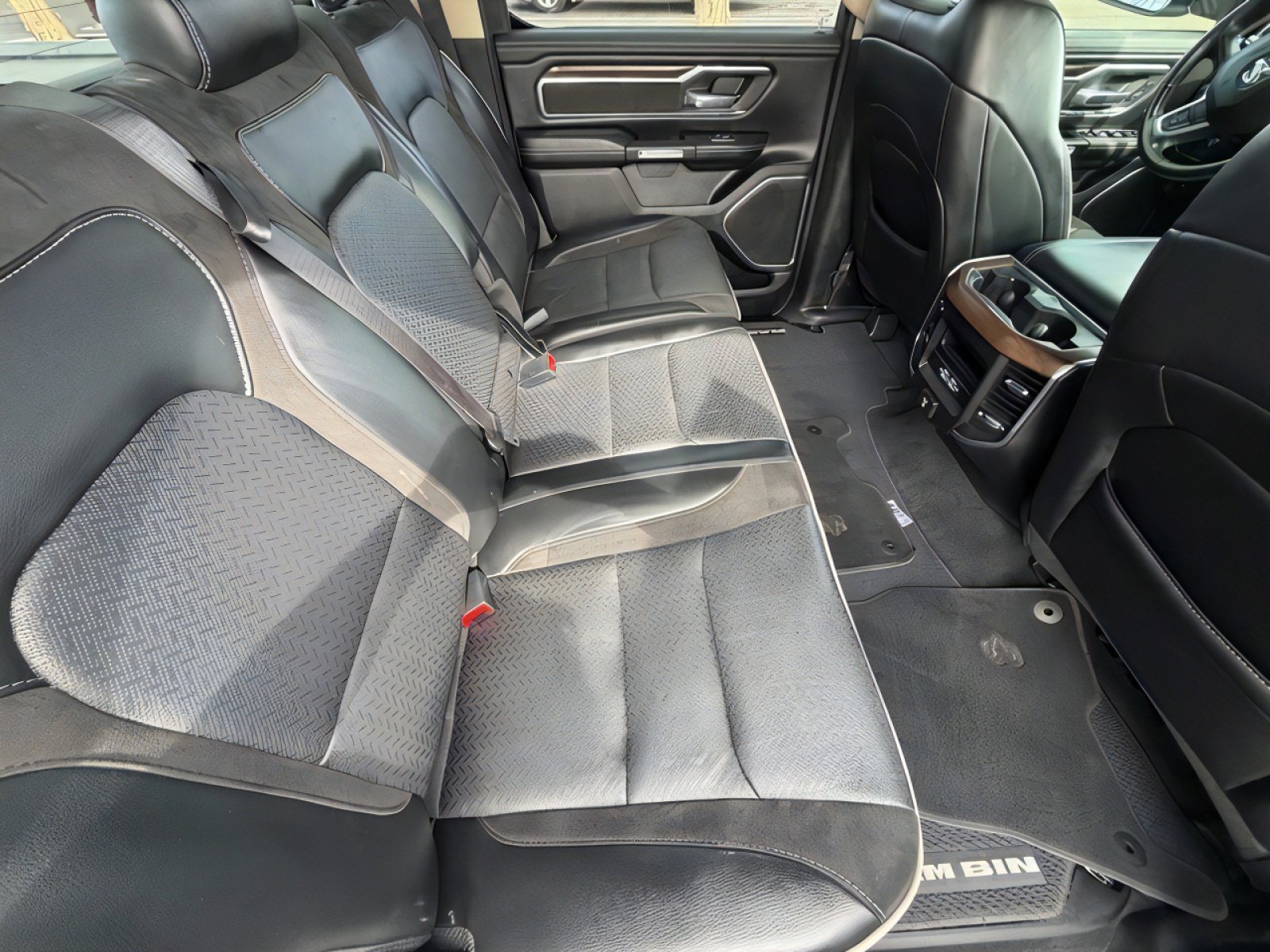 Used 2021 RAM 1500 Laramie image 11