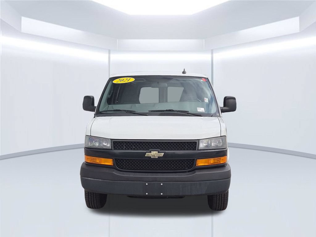Used 2021 Chevrolet Express 2500 Extended w/ Driver Convenience Package RWD image 10