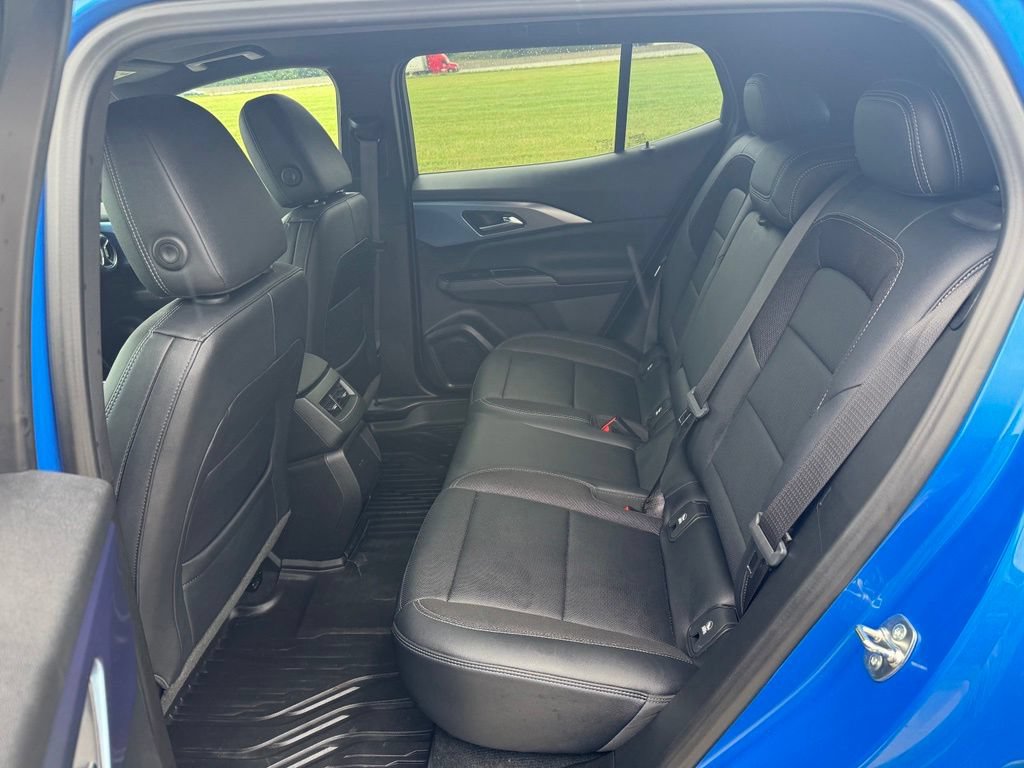 Used 2024 Chevrolet Equinox EV LT FWD image 13