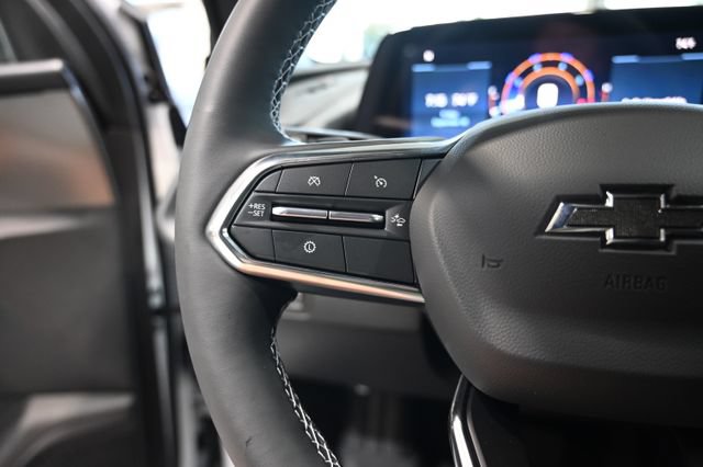 New 2027 Chevrolet Traverse LT w/ Midnight/Sport Edition AWD/4WD image 23
