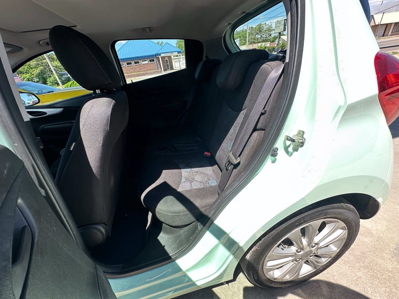 Used 2018 Chevrolet Spark LT FWD image 15