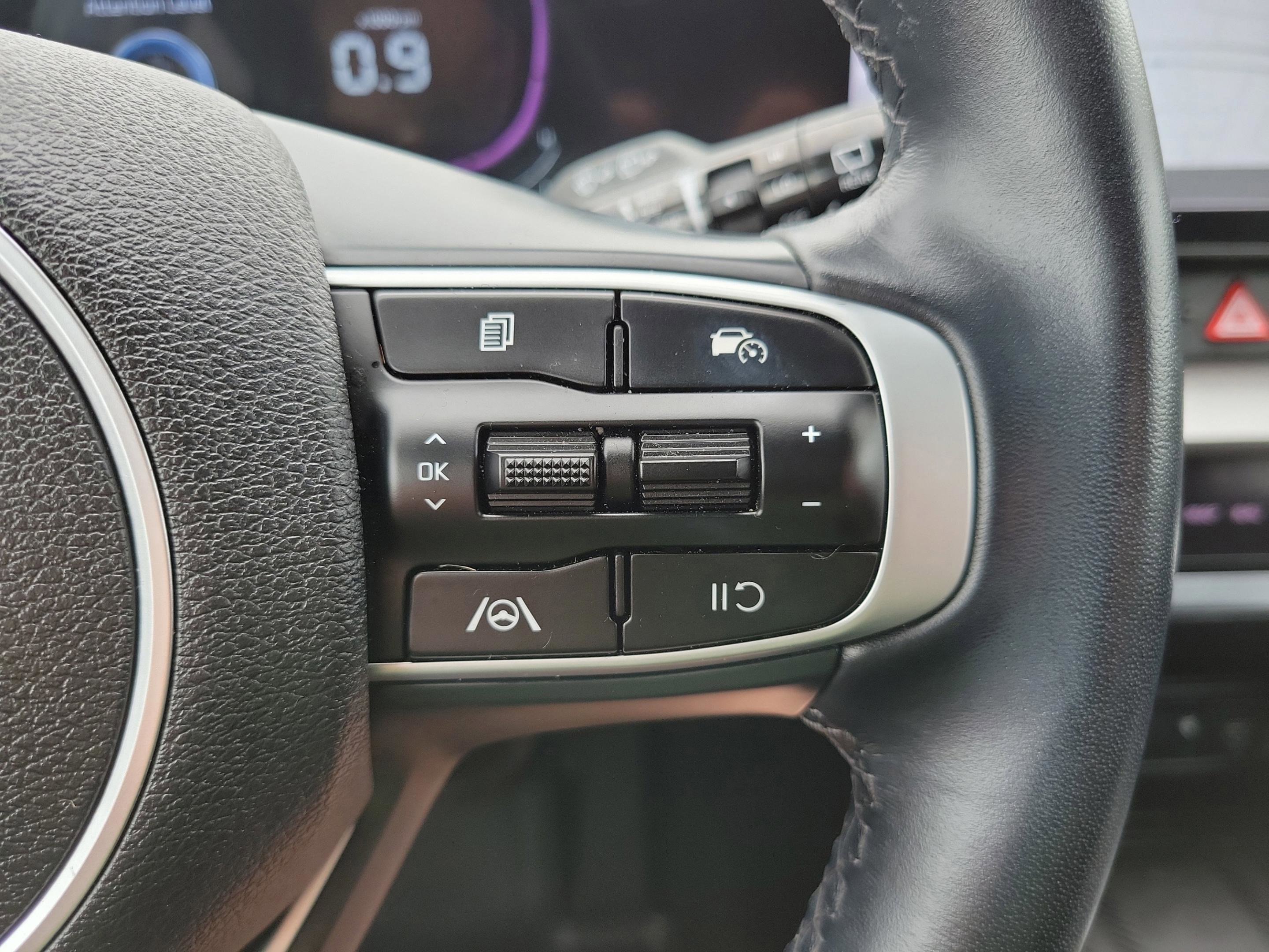 Certified 2024 Kia Sportage EX image 25