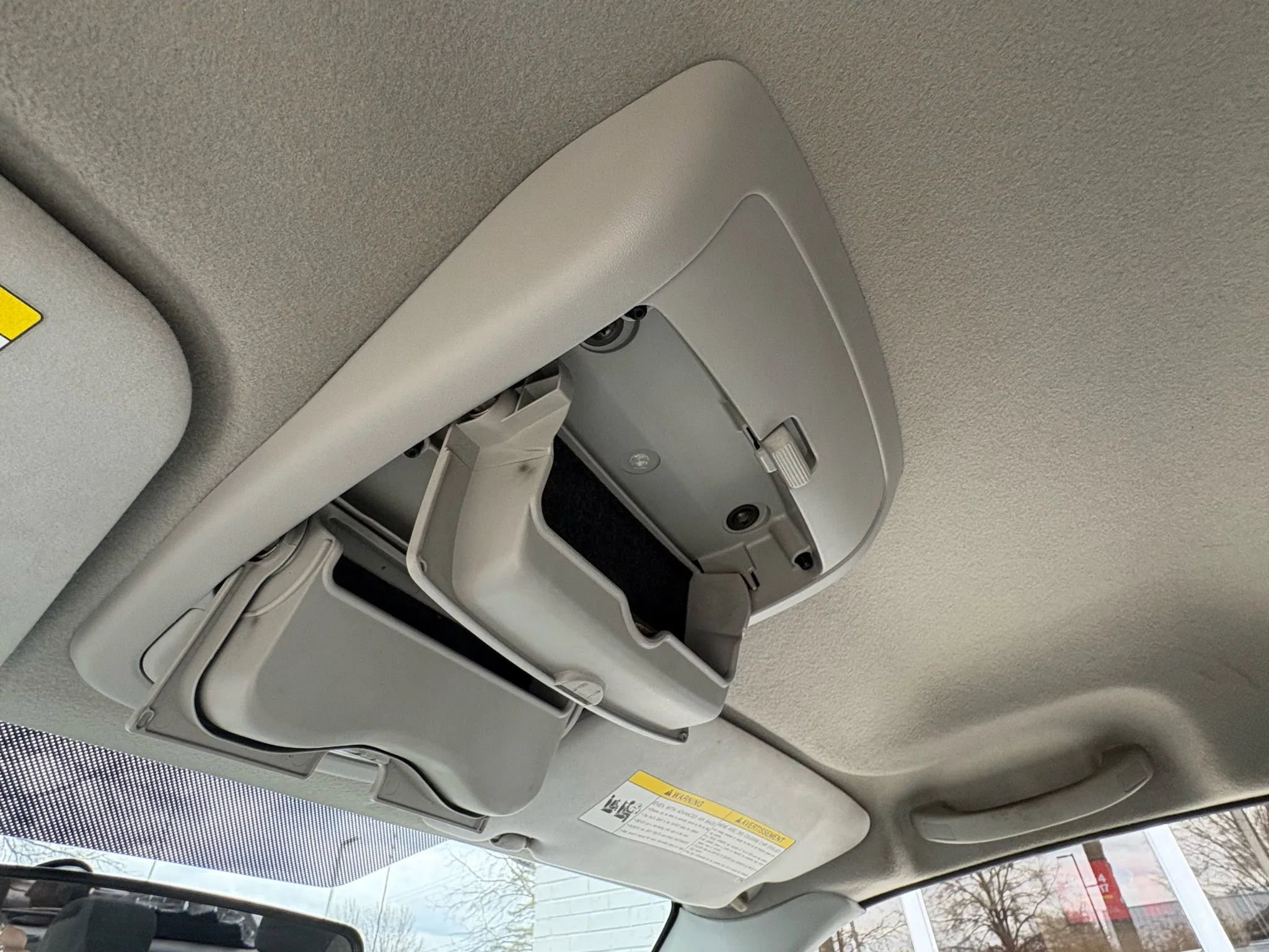 Used 2004 Suzuki XL7 LX image 43