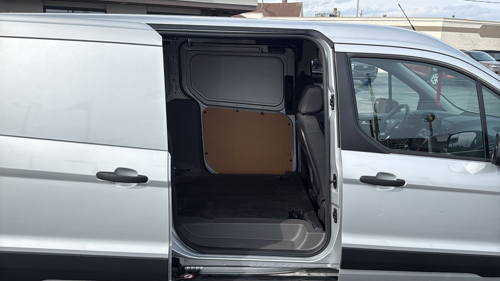 Used 2021 Ford Transit Connect XLT FWD image 24