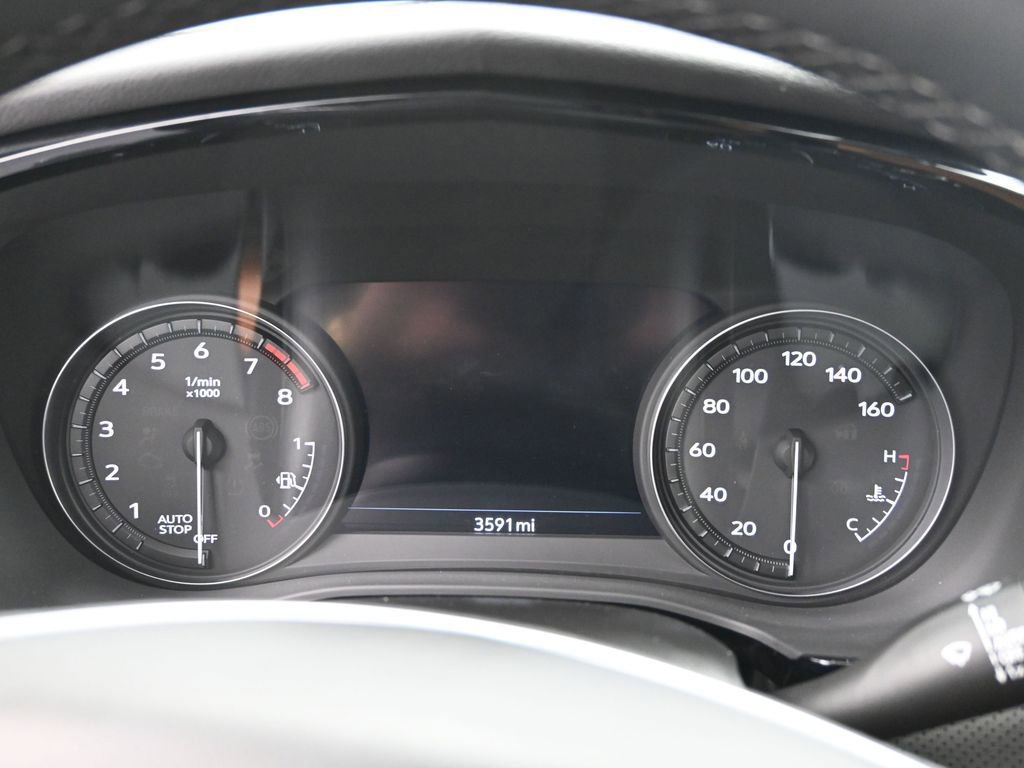 Used 2026 Cadillac XT5 Premium Luxury w/ Driver Assist Package image 15