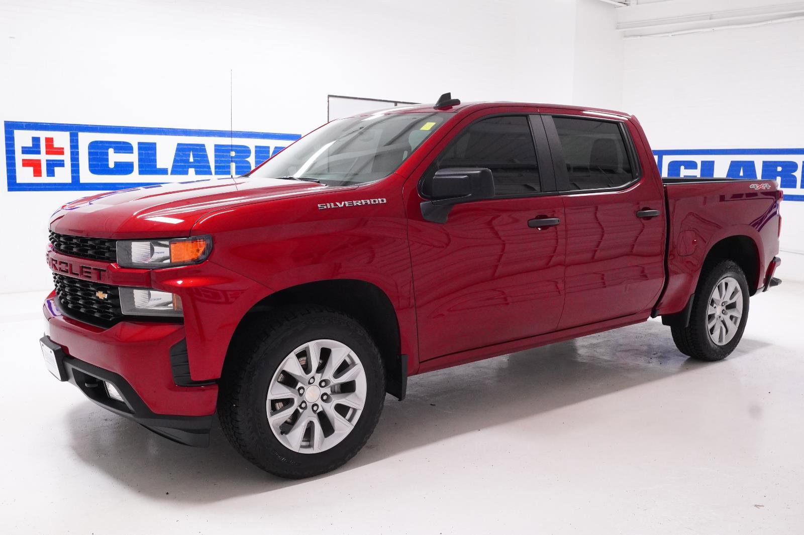 Used 2021 Chevrolet Silverado 1500 Custom AWD/4WD image 8