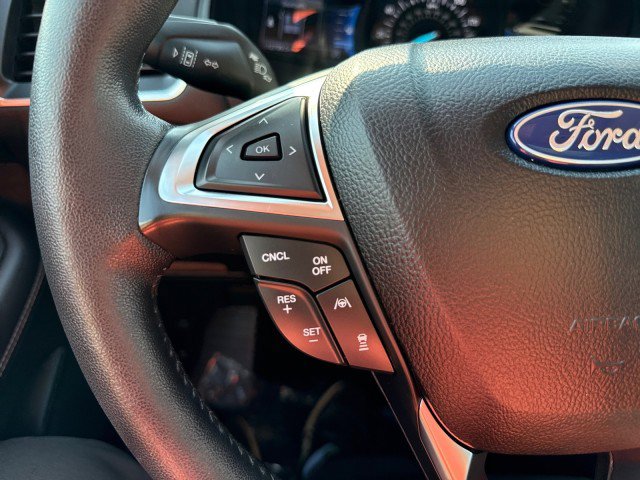 Used 2022 Ford Edge Titanium image 23