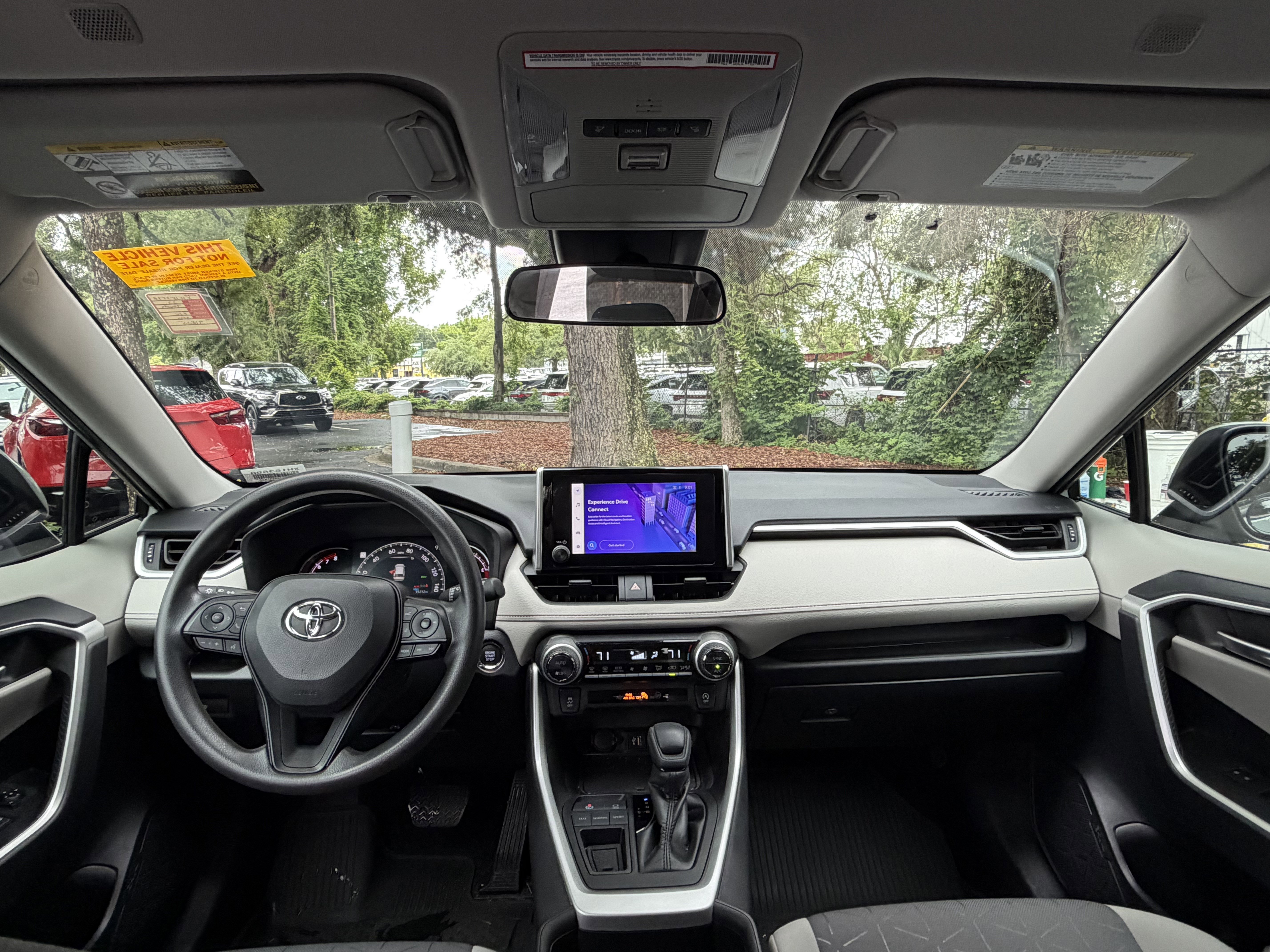 Used 2023 Toyota RAV4 XLE FWD image 36