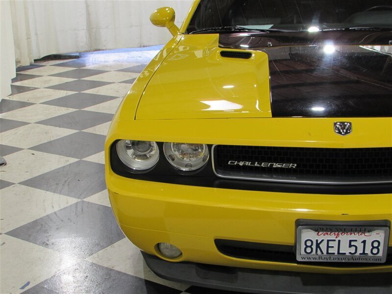 Used 2010 Dodge Challenger SRT8 w/ SRT Option Group II RWD image 35