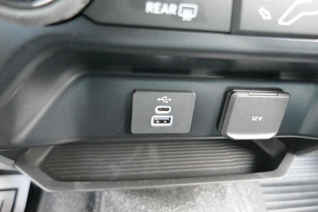 New 2025 Ford F250 XL w/ XL Off-Road Package image 20