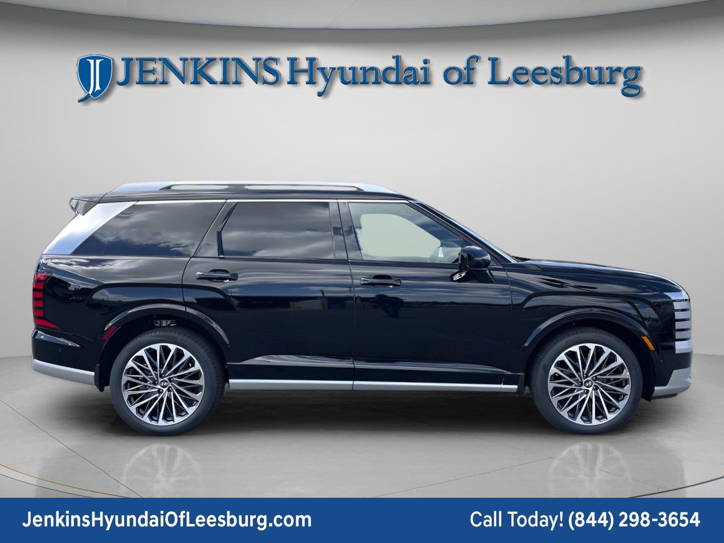 New 2026 Hyundai Palisade Calligraphy FWD image 3