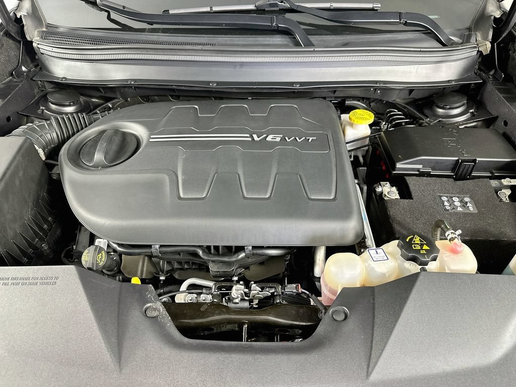 Used 2020 Jeep Cherokee Trailhawk w/ Comfort/Convenience Group AWD/4WD image 42