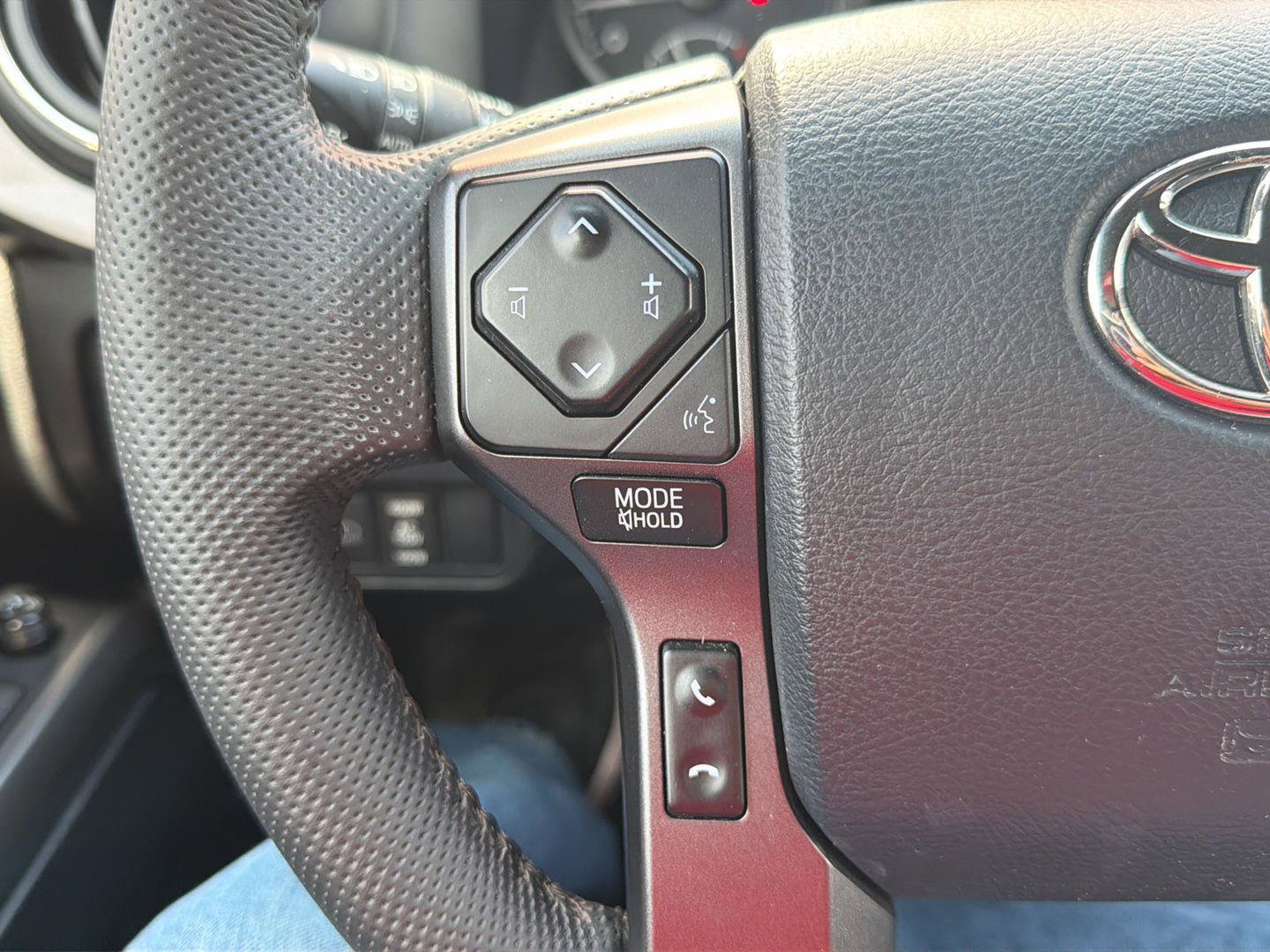 Used 2023 Toyota Tacoma TRD Pro AWD/4WD image 23