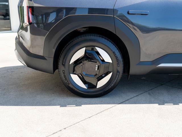 Certified 2024 Kia EV9 Wind AWD/4WD image 39