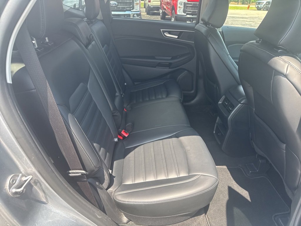 Used 2024 Ford Edge SEL image 24