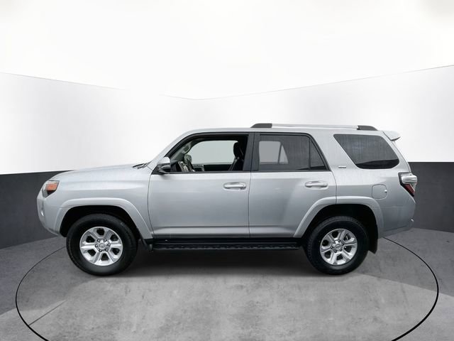 Used 2022 Toyota 4Runner SR5 Premium image 4