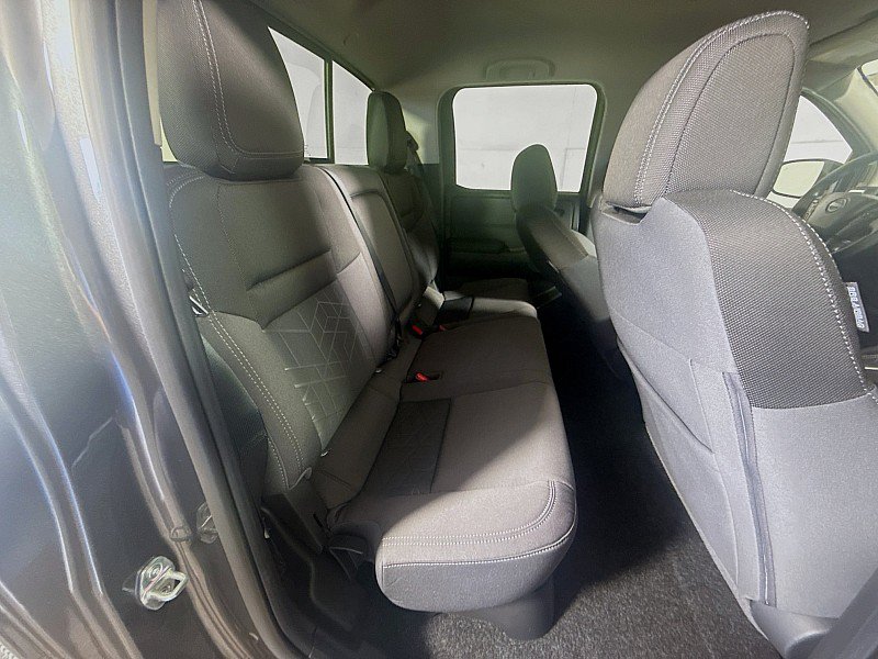 New 2026 Nissan Frontier SV w/ Tow Package AWD/4WD image 24