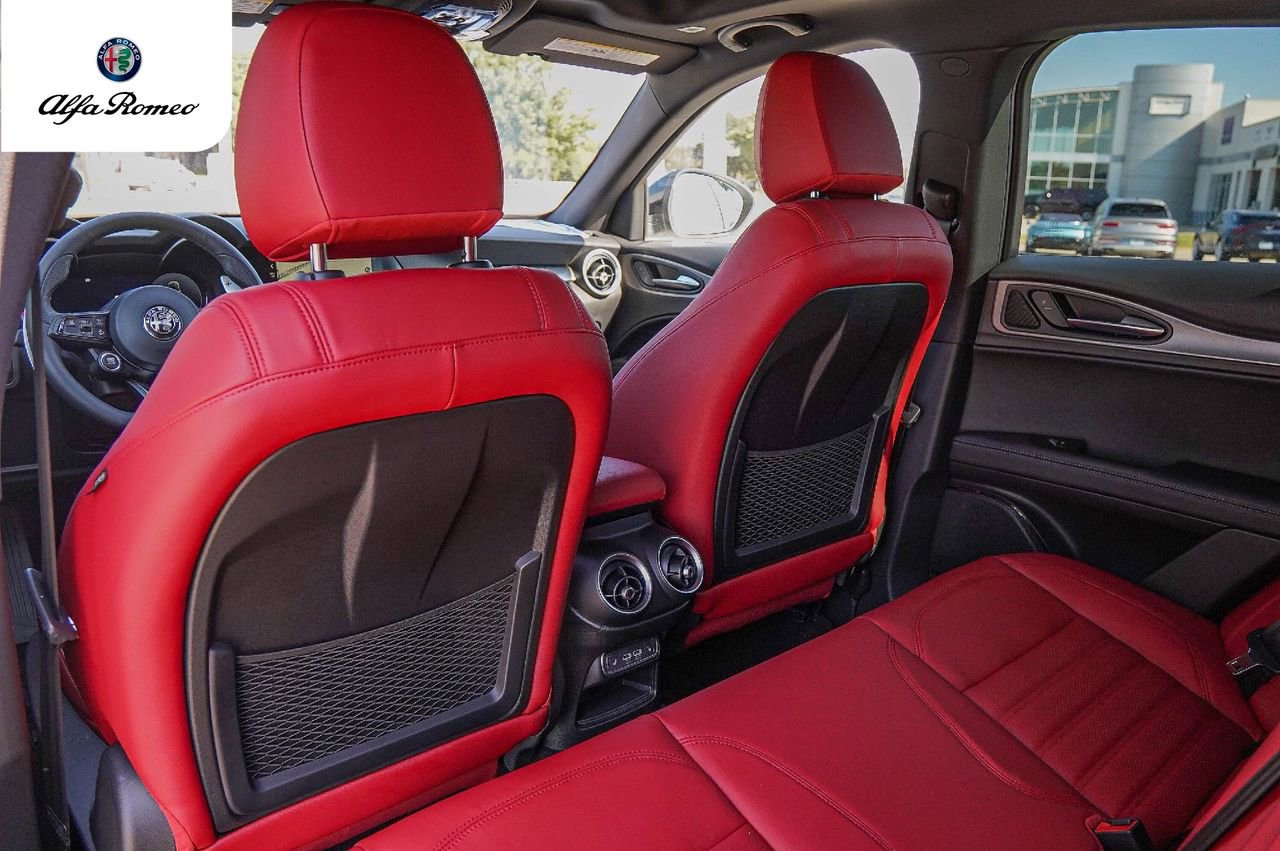 New 2025 Alfa Romeo Stelvio Sprint w/ Veloce Package image 24