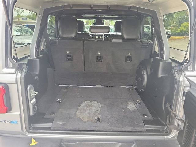 Used 2021 Jeep Wrangler Unlimited Sahara w/ Cold Weather Group image 8