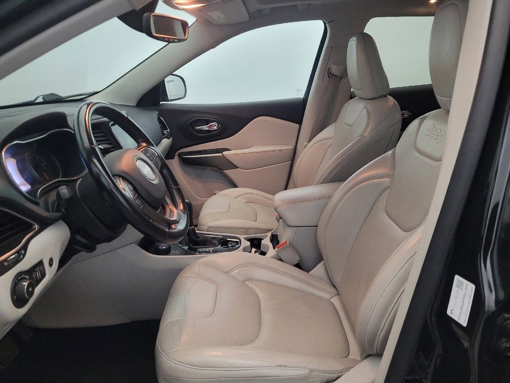 Used 2020 Jeep Cherokee Limited AWD/4WD image 17