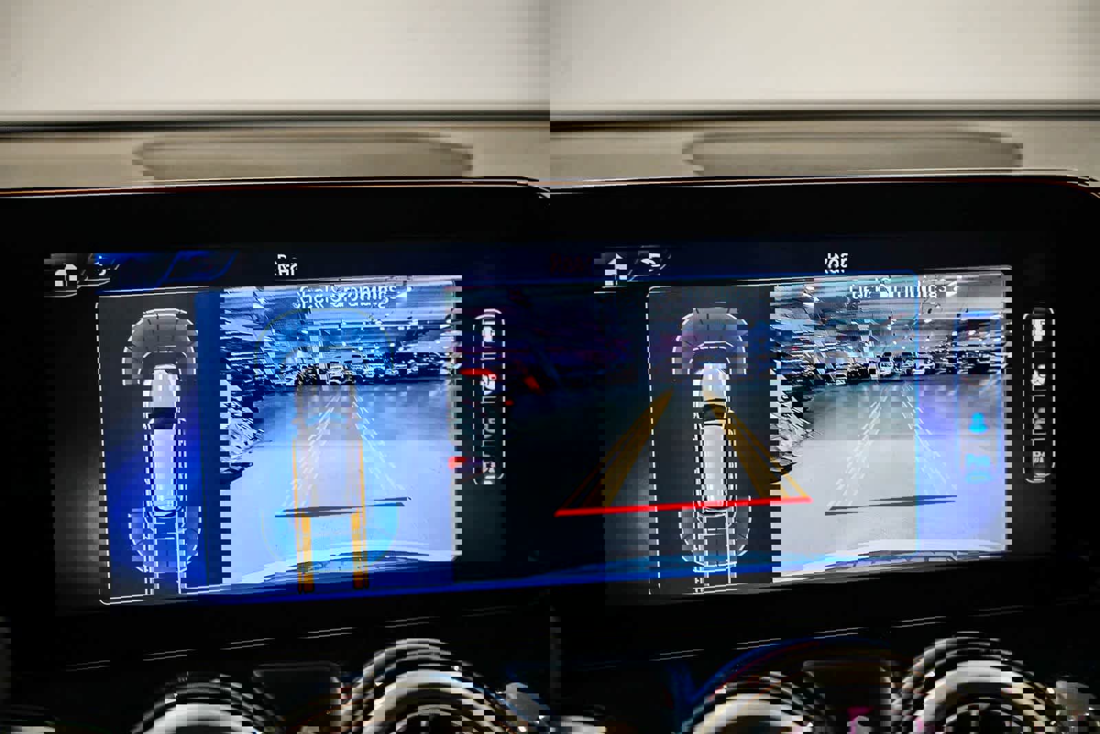 Used 2025 Mercedes-Benz GLB 250 image 23