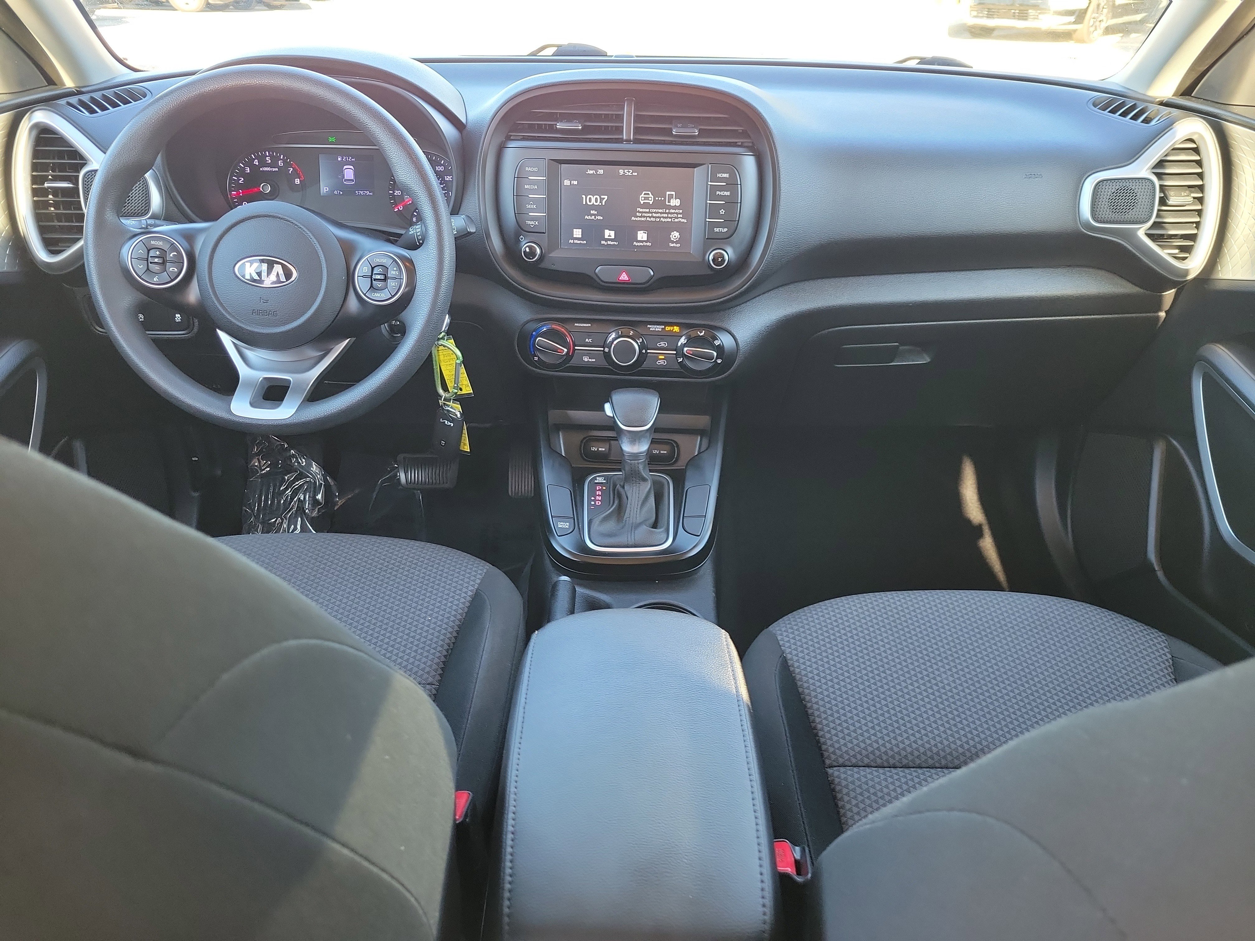 Certified 2020 Kia Soul LX image 12