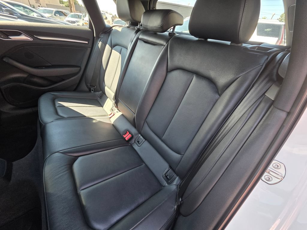Used 2016 Audi A3 e-tron Premium w/ 17" Wheel Package FWD image 12