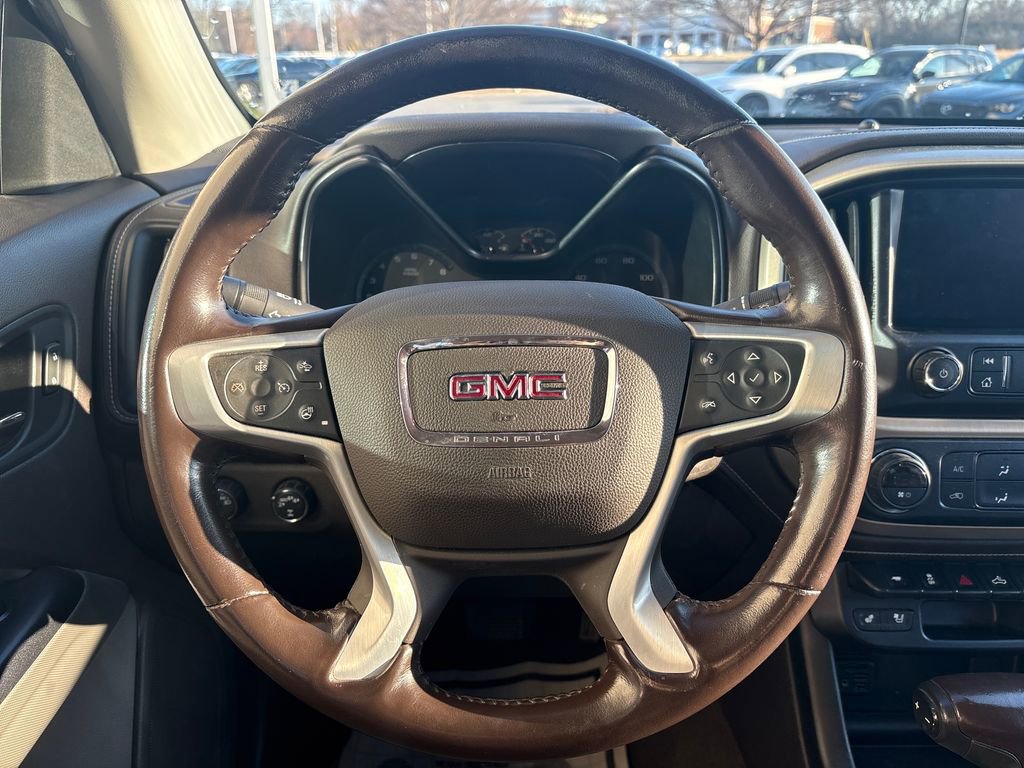 Used 2021 GMC Canyon Denali image 23