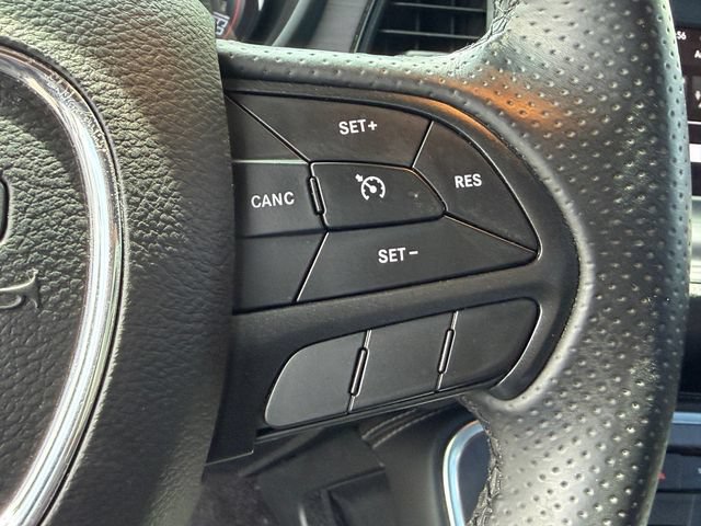 Used 2018 Dodge Challenger R/T w/ Blacktop Package RWD image 21